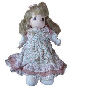 Precious Moments - 16" Doll - Lacey #1106 Limited Edition Vintage 1997